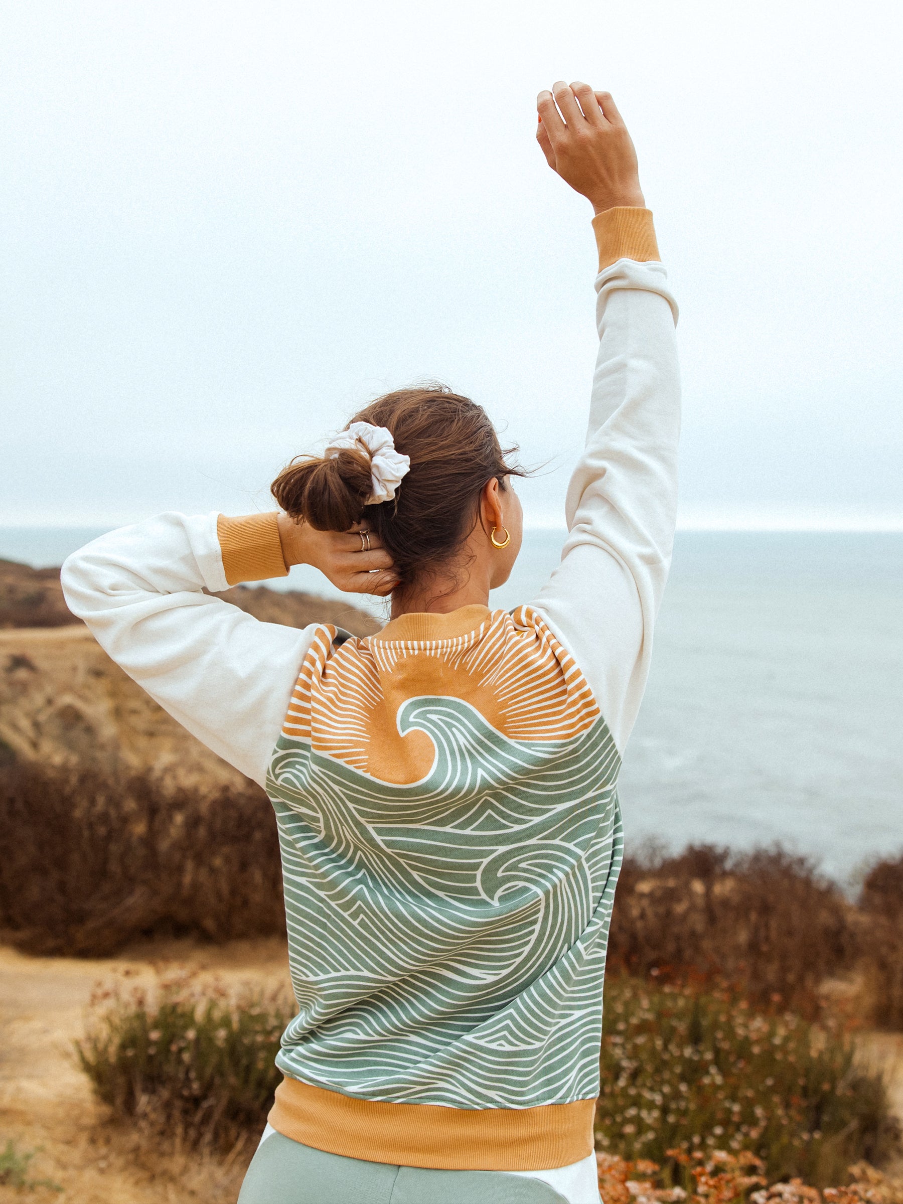 Rolling Seas Pullover