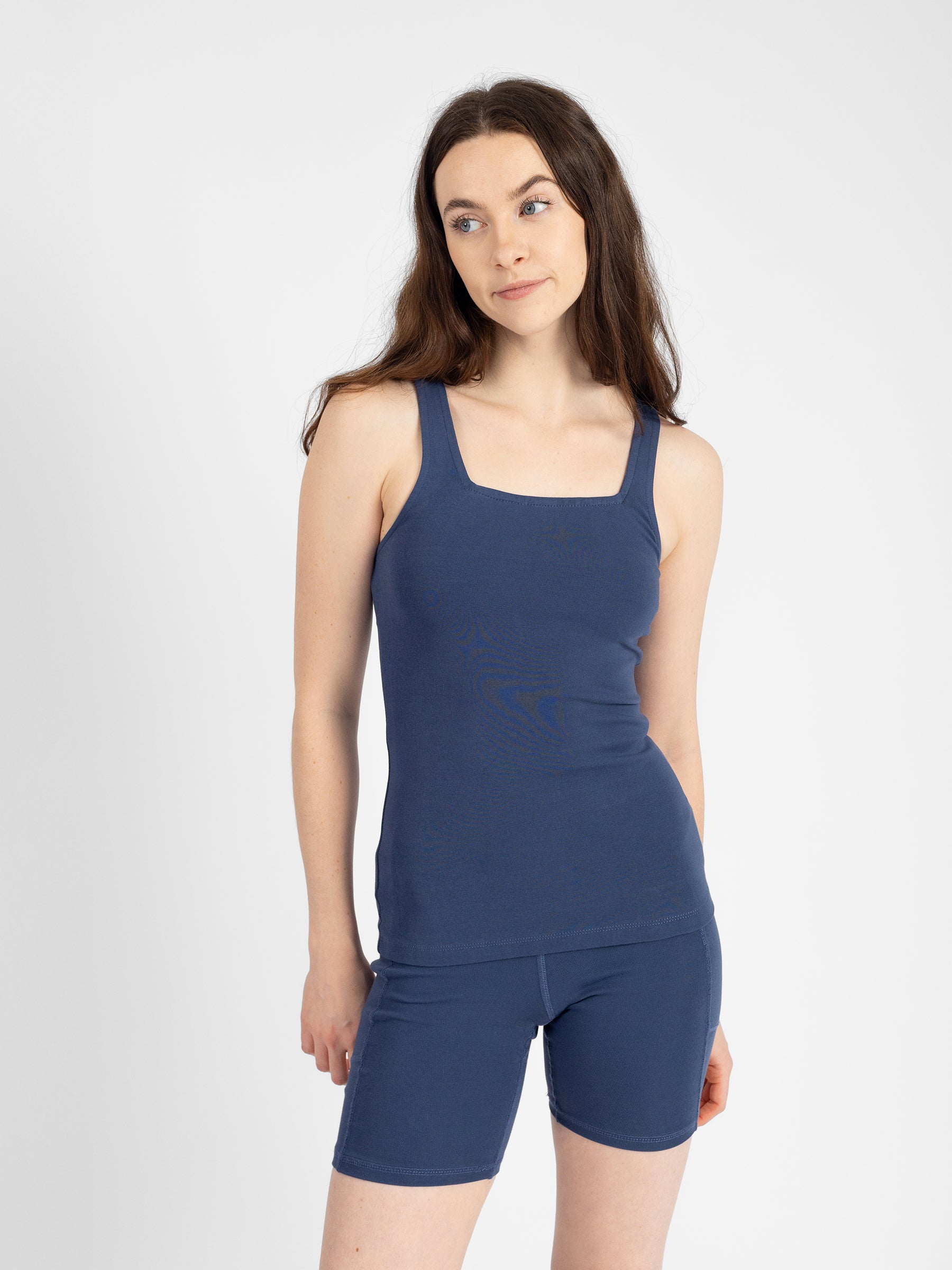 PlantTec™ Organic Reversible Contour Tank | Blueberry