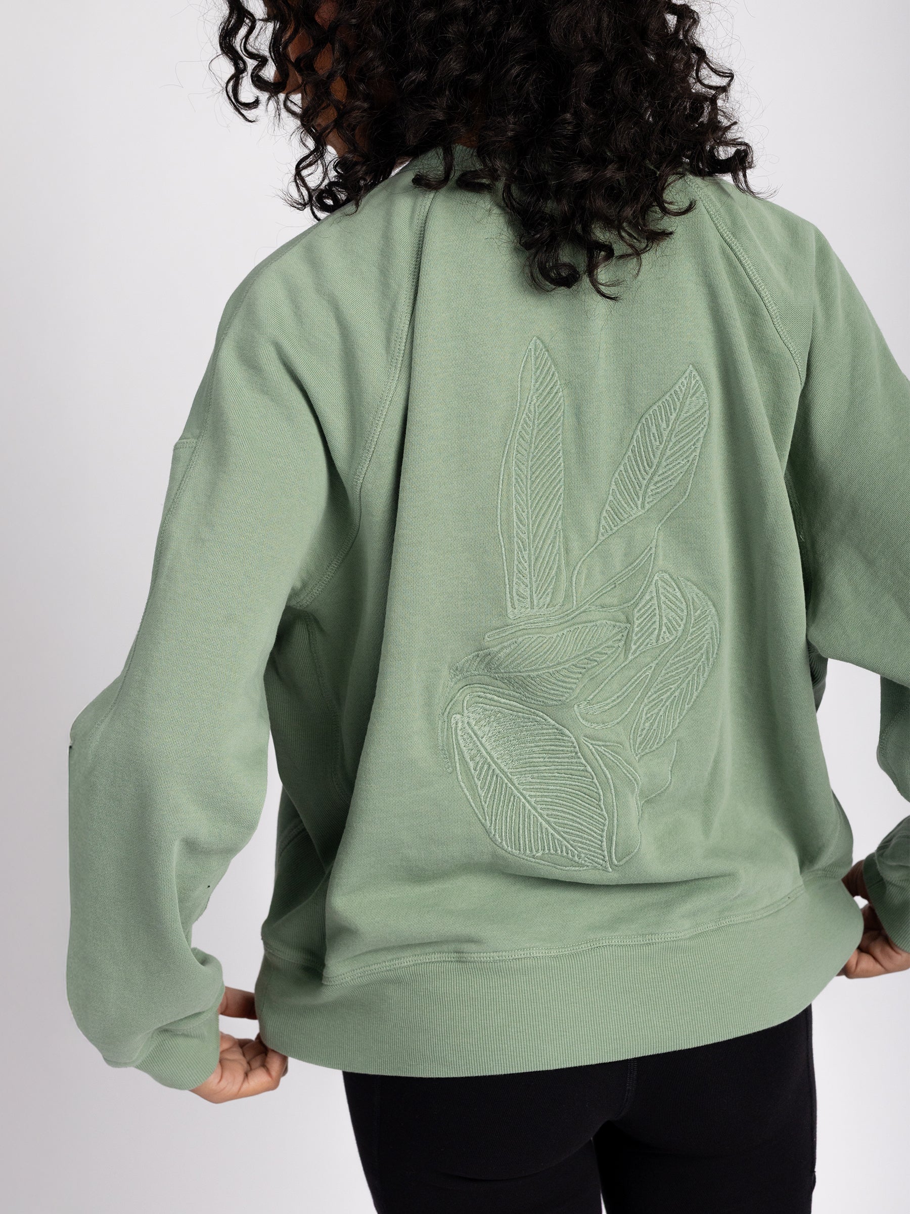 GOOD VIBES Embroidered Organic Pullover