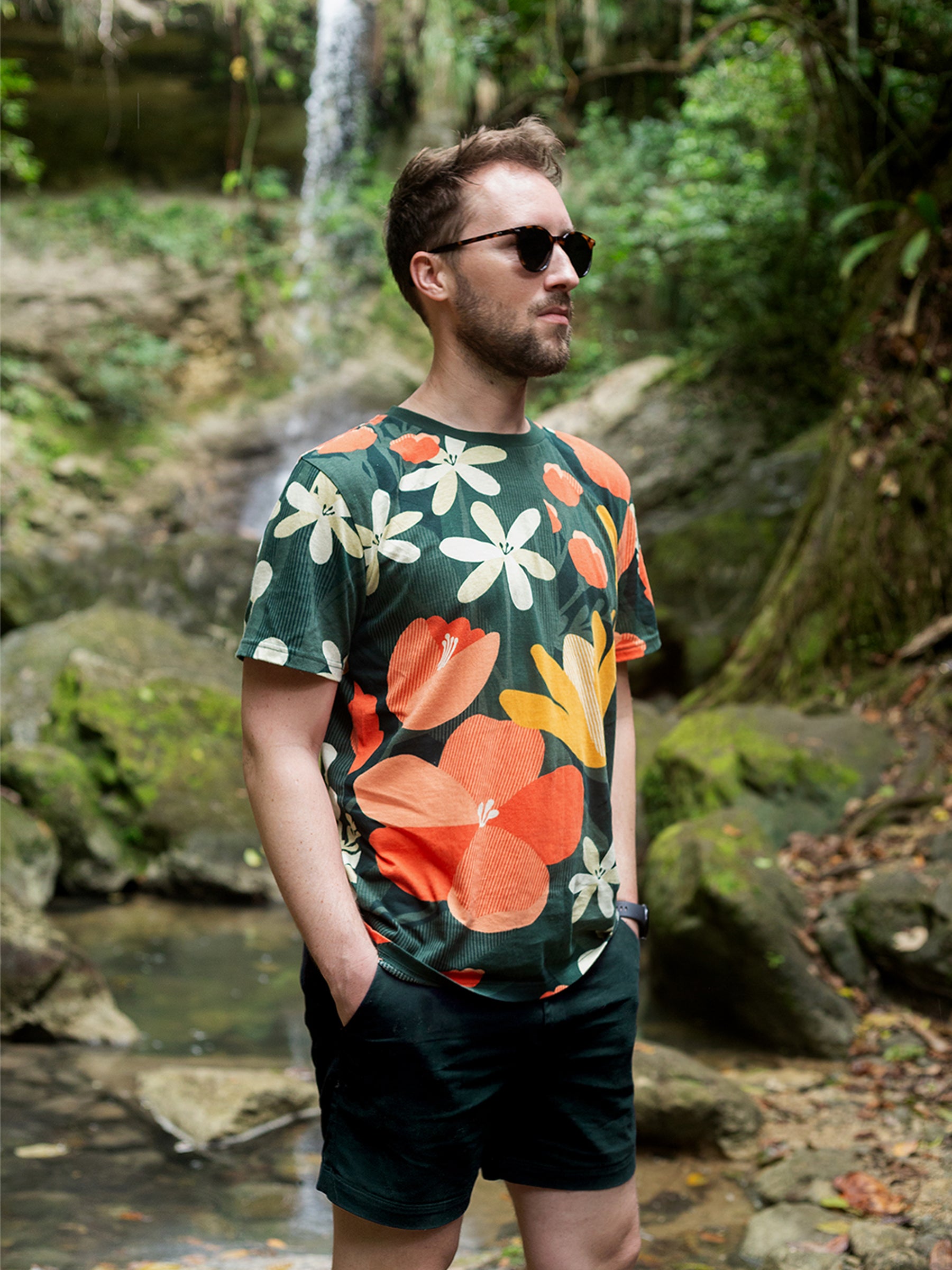 Low Tide Tee | Paradise