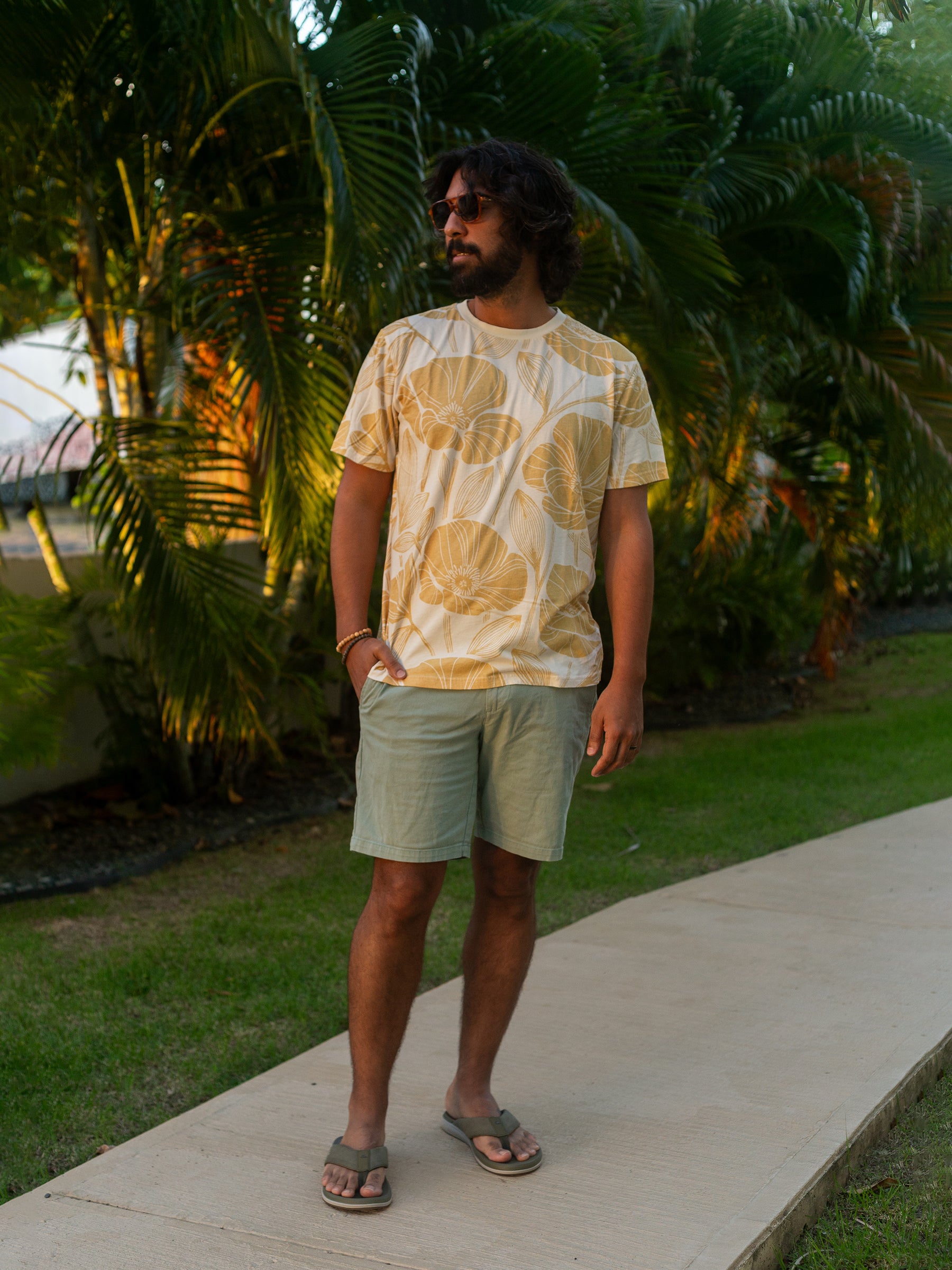 Low Tide Tee | Poppies-Organic Tee-Happy Earth