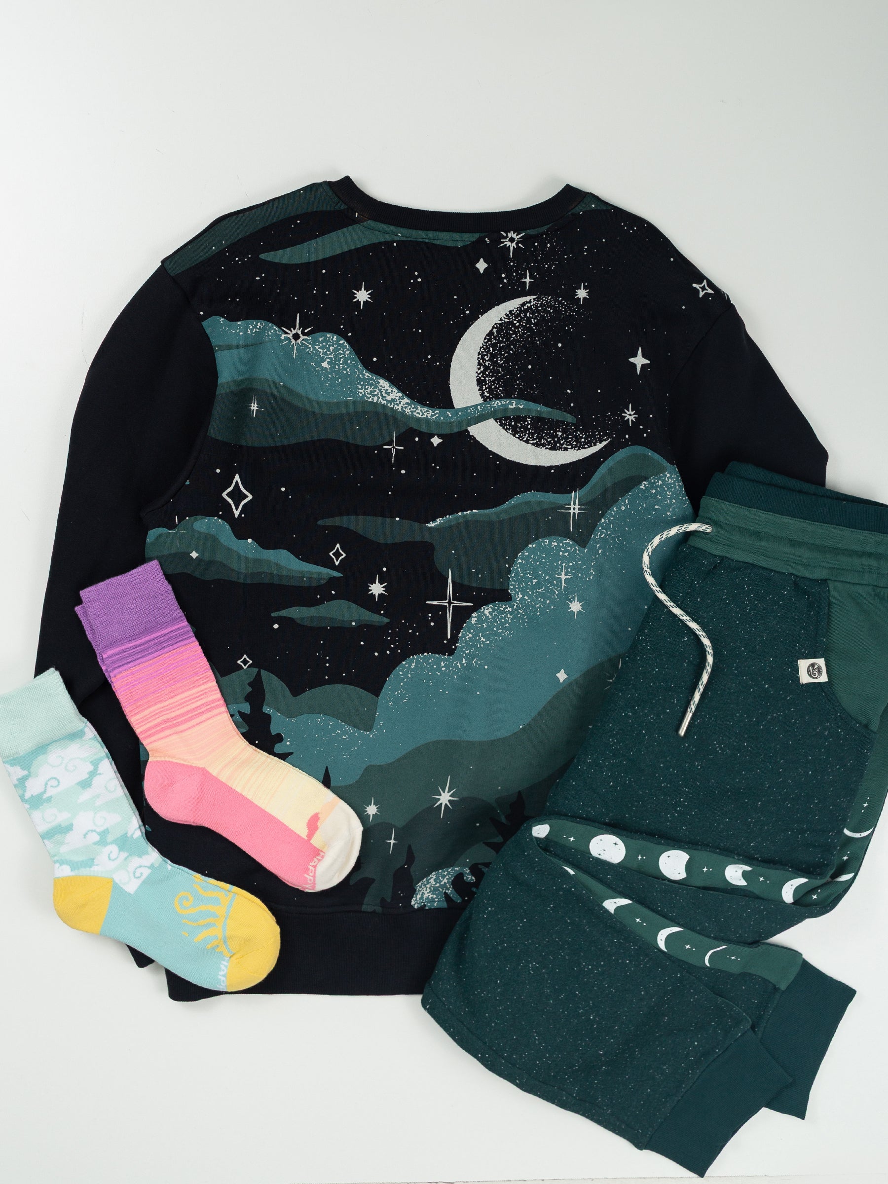 Nocturne Pullover Bundle
