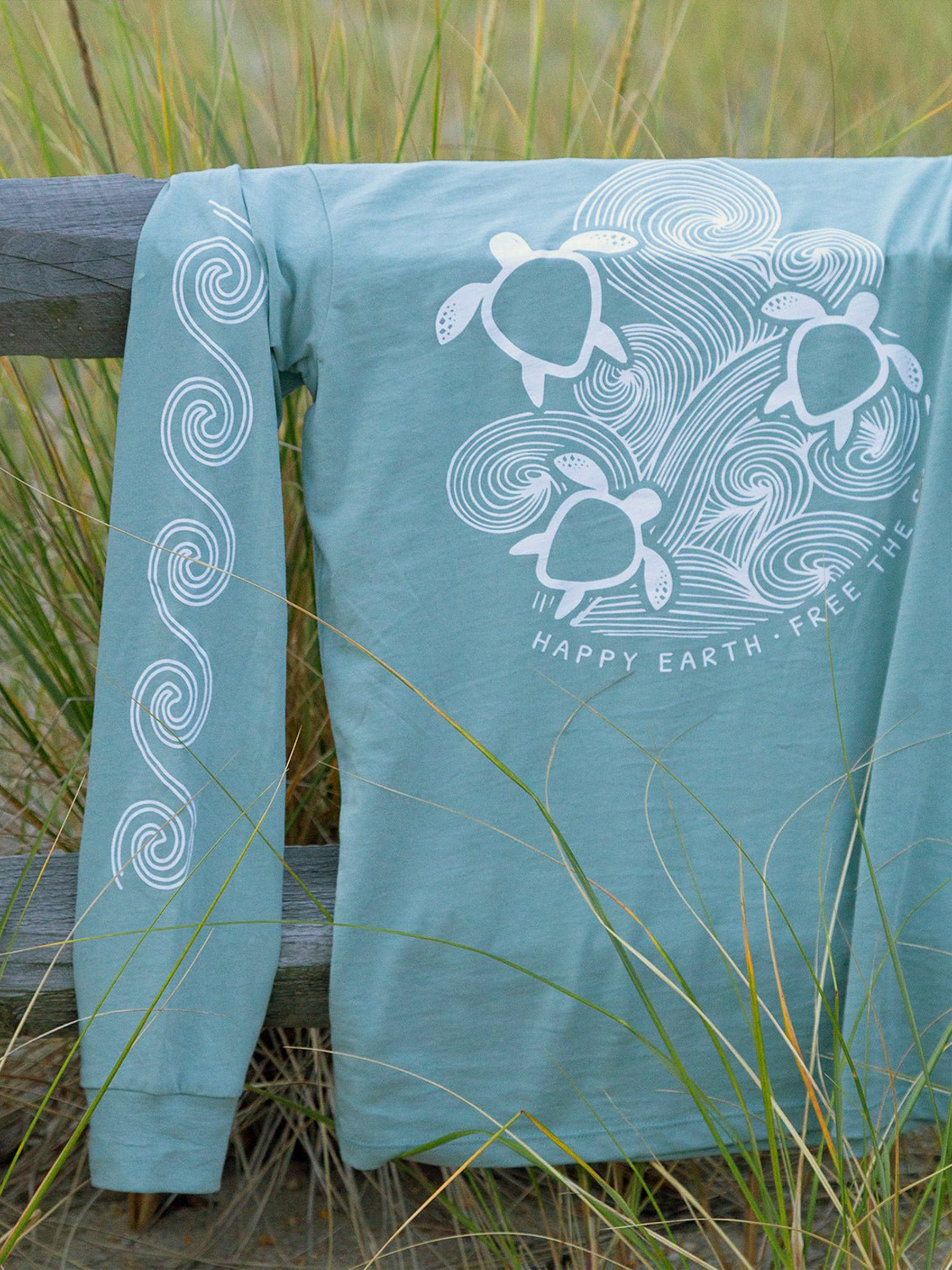 Laniakea Beach Tee