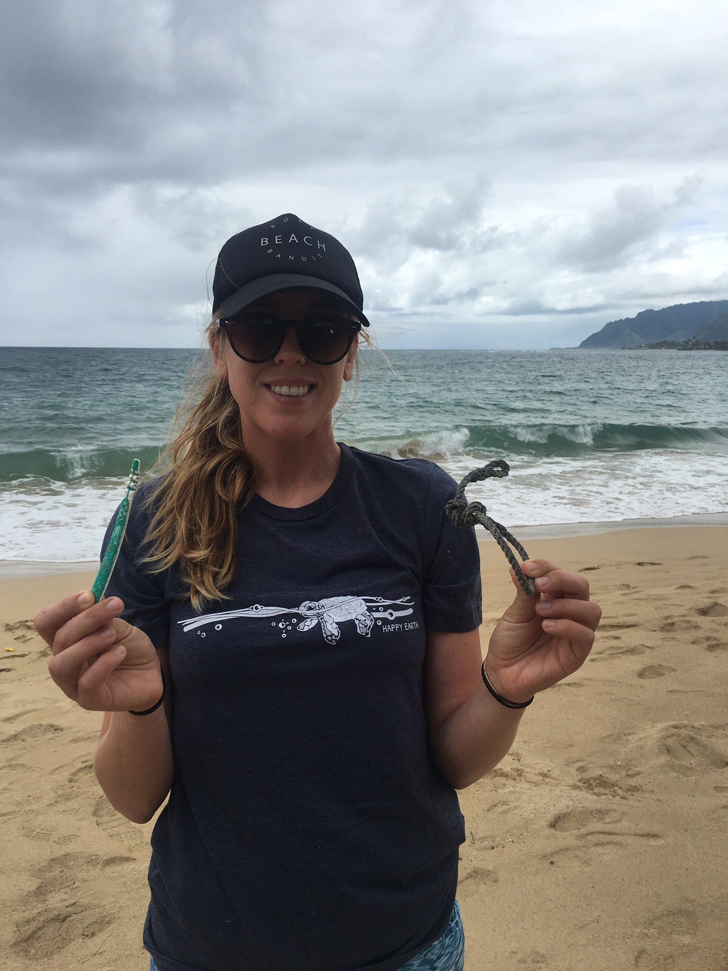 World Oceans Day: A Beach Clean-Up Giving Back - Happy Earth®