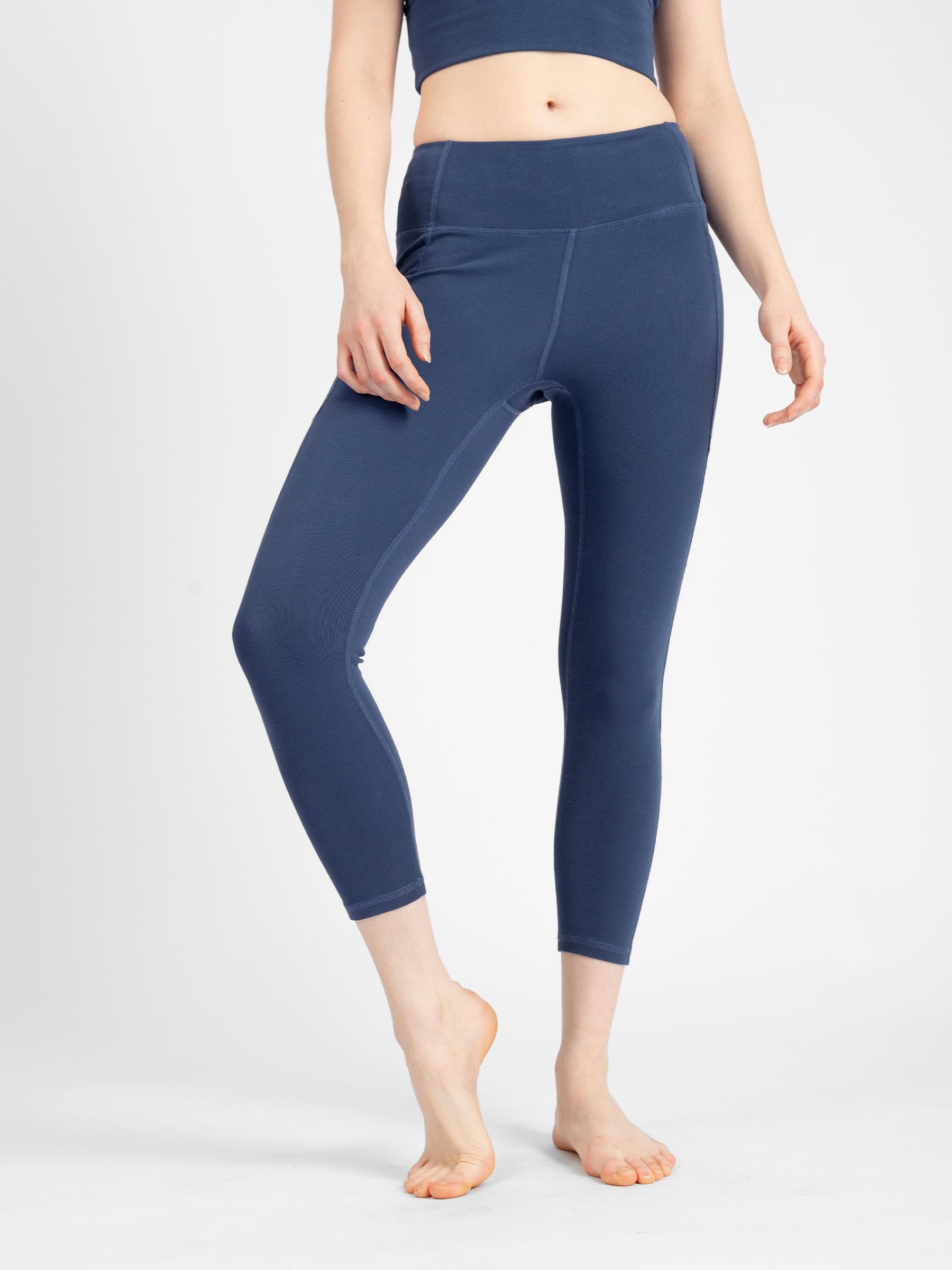 PlantTec™ Organic Crop/Petite Leggings | Blueberry