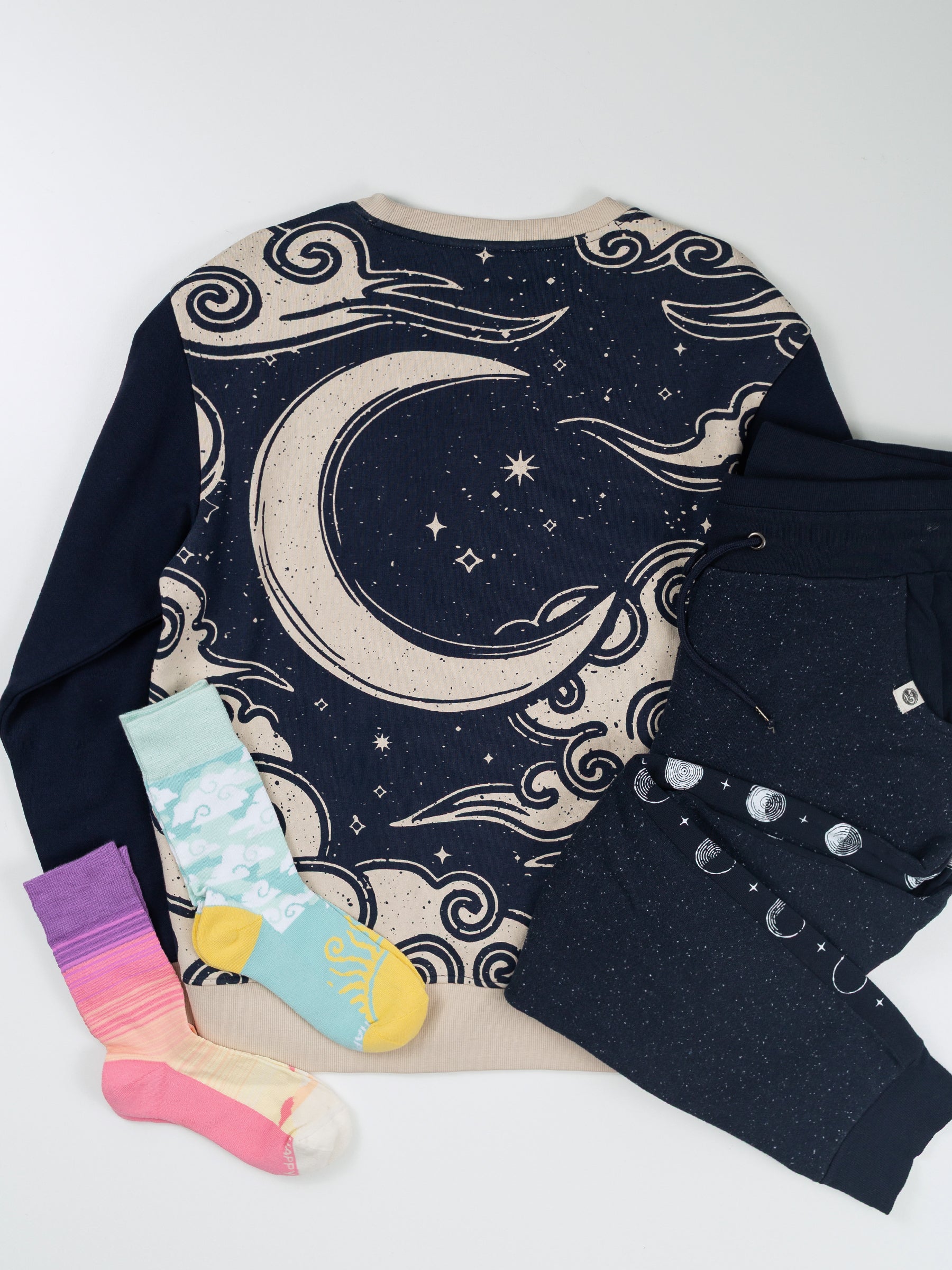 Reverie De Lune Pullover Bundle