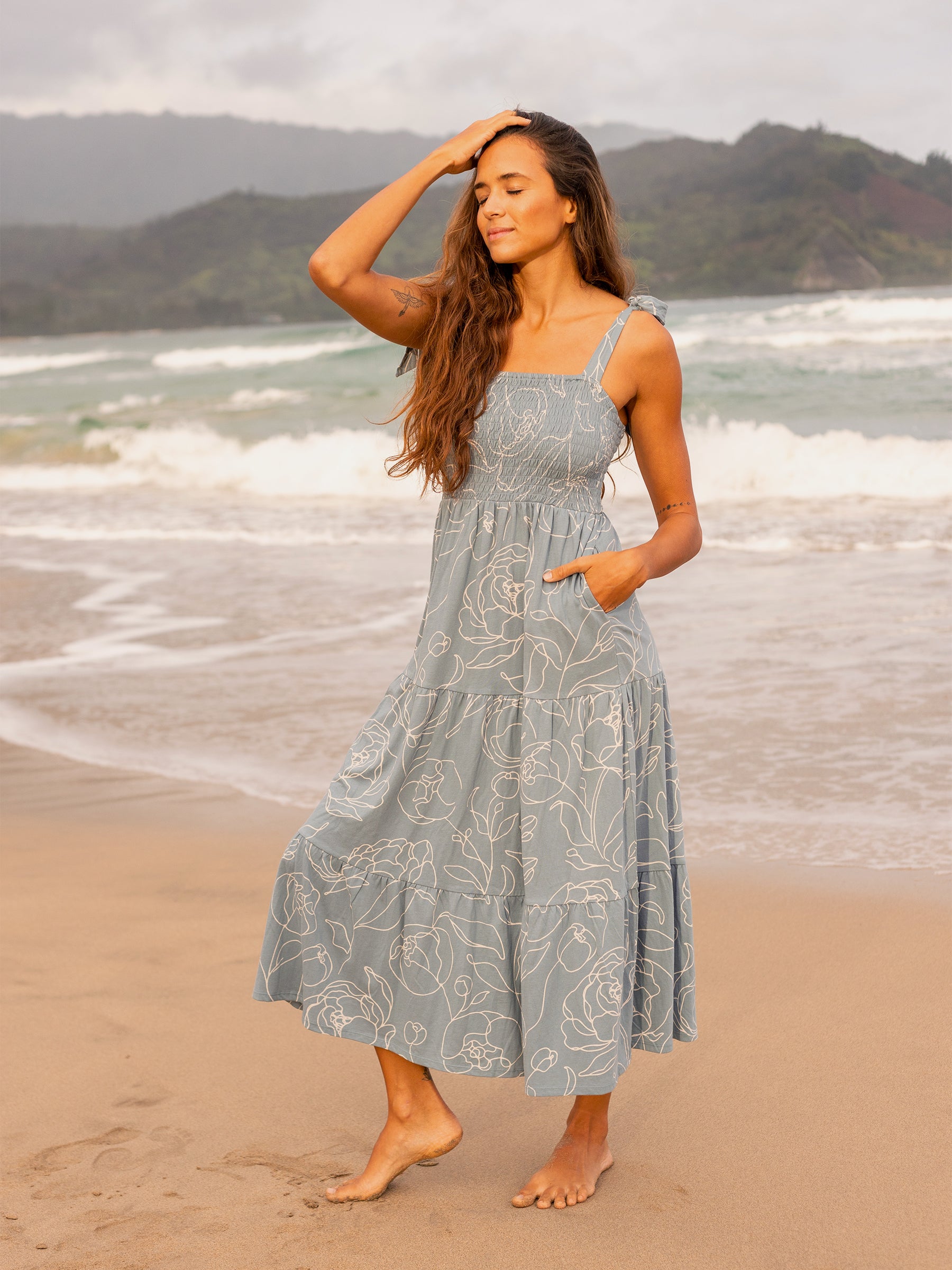 Women's Organic Cotton Smocked Dress | Garden Rose M Women's Organic Cotton Smocked Dress | Garden Rose M