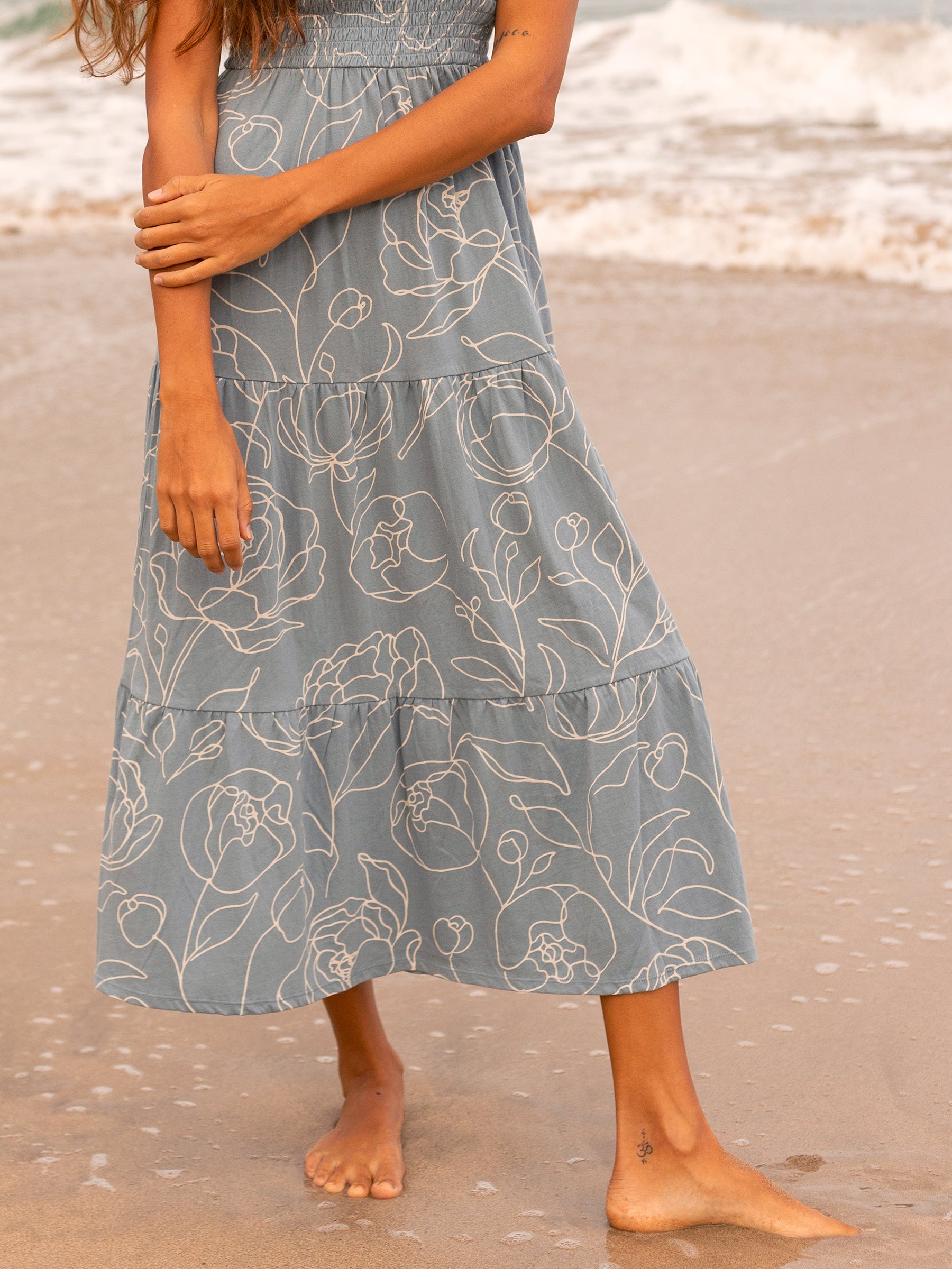 Women's Organic Cotton Smocked Dress | Garden Rose M Women's Organic Cotton Smocked Dress | Garden Rose M