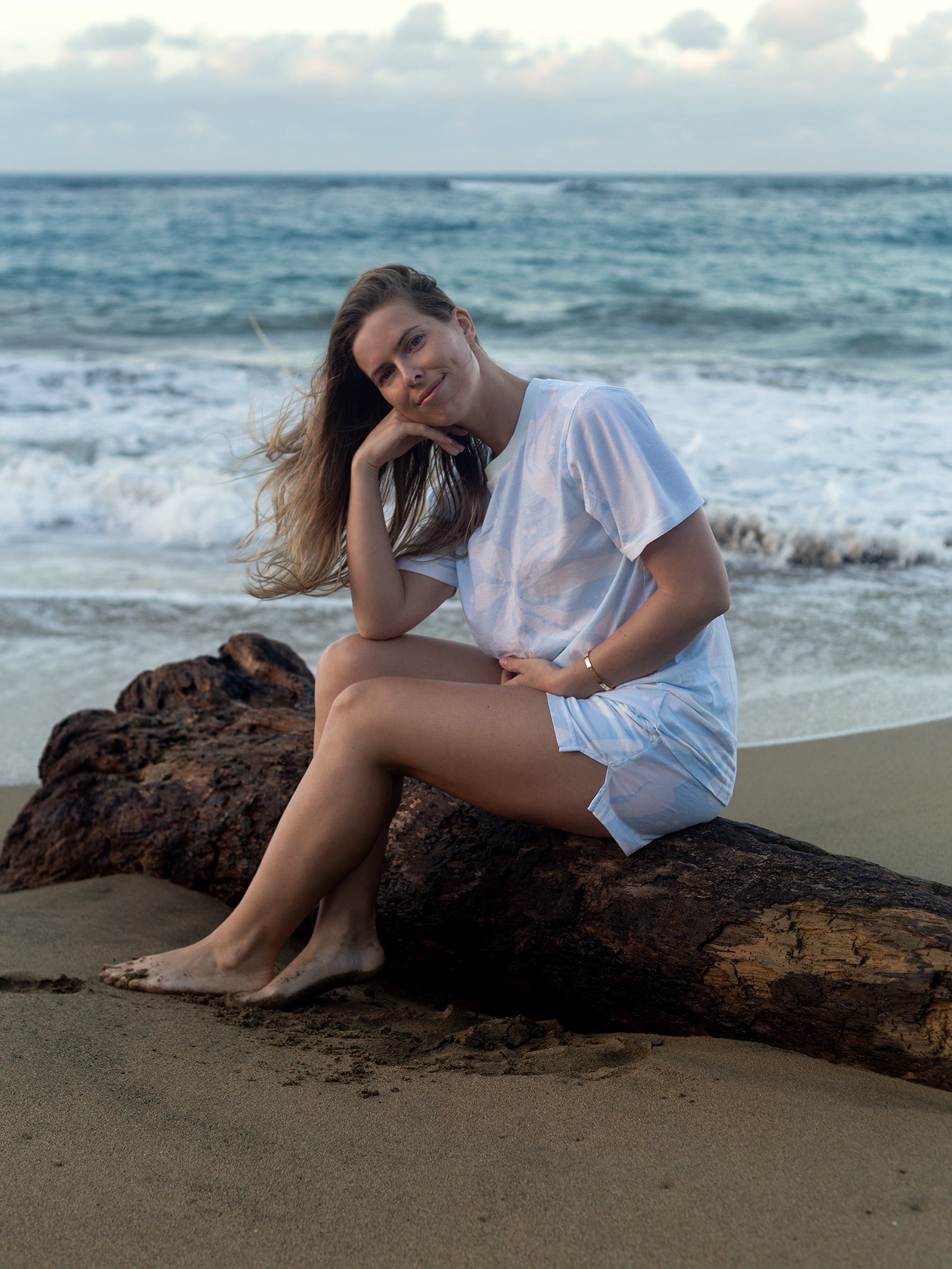 Low Tide Tee | Naupaka Blossom