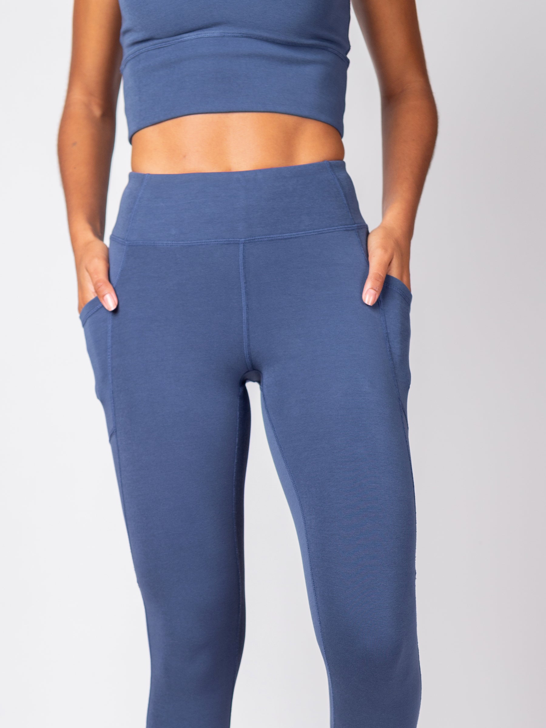 PlantTec™ Organic Leggings | Blueberry-Organic Activewear-Happy Earth