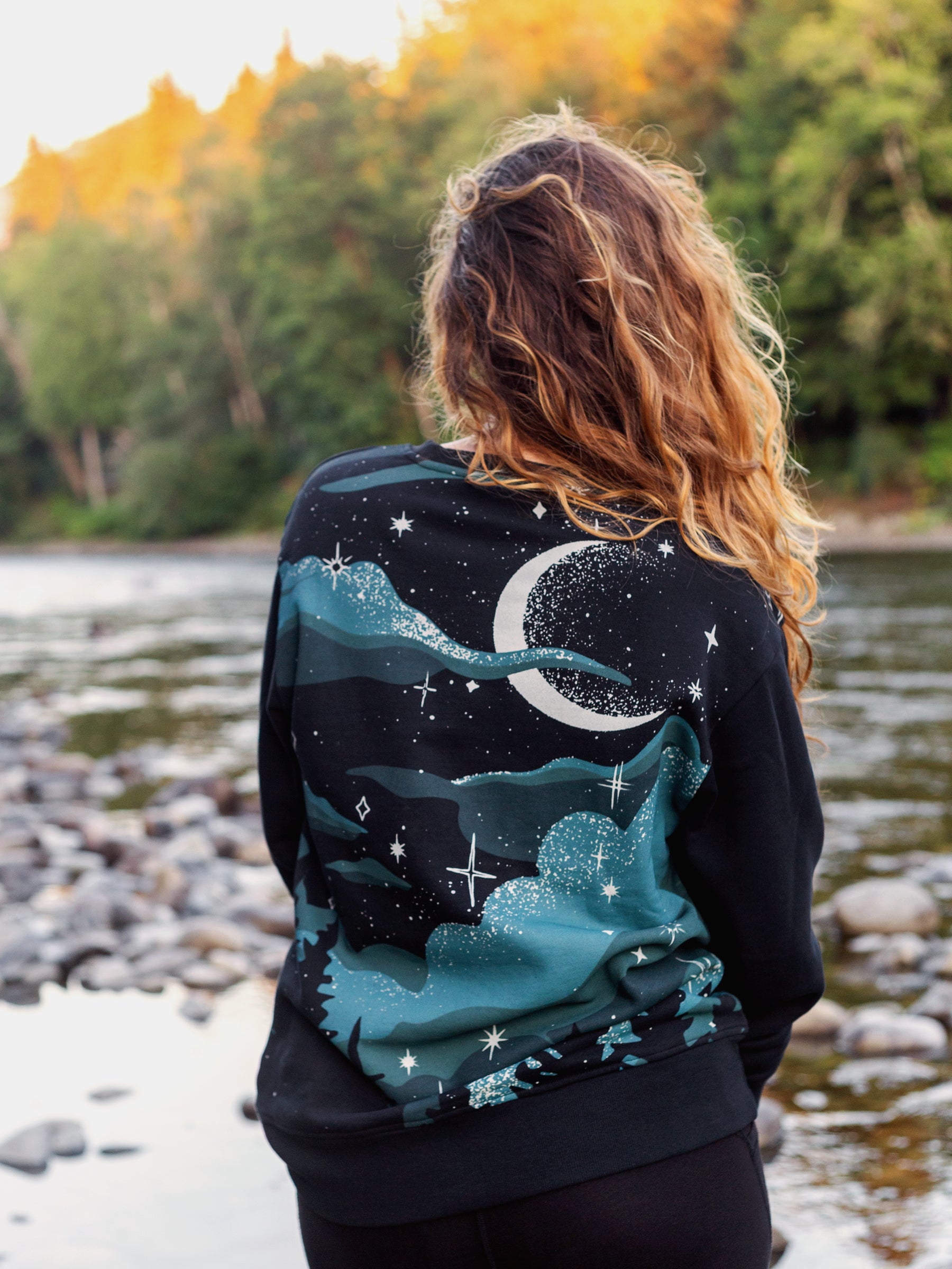 Nocturne Pullover